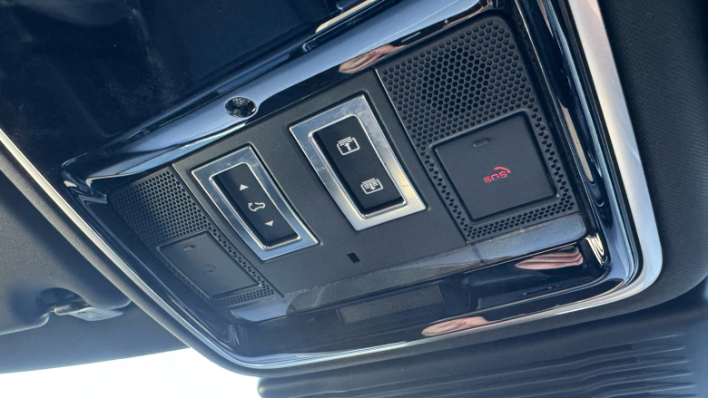 Land Rover Range Rover Velar 2.0 D200 MHEV Dynamic HSE 5dr Auto Diesel Estate